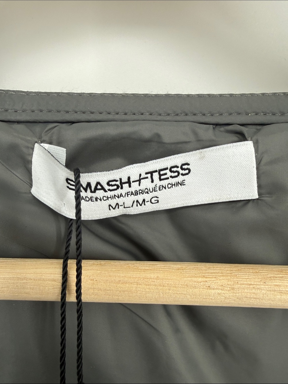 Smash + Tess Carson Quilted Vest Magnet Grey NWT Neutral Layering Puffer Vest - Picture 3 of 11
